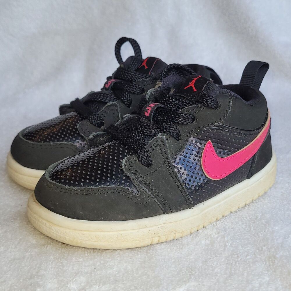 Nike Kids Air Jordan 1 Low Sz 6C Black Pink 554721-008 Toddler Good Used Cond